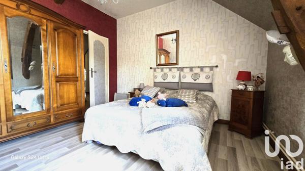 Maison à vendre 8 pièces 175 m² Ainay-le-Château
