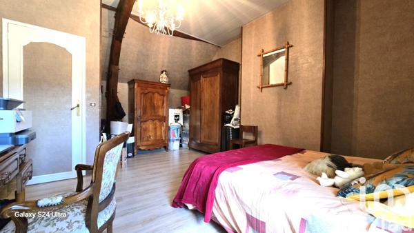Maison à vendre 8 pièces 175 m² Ainay-le-Château