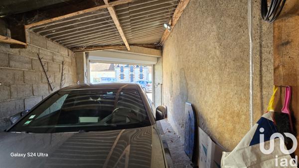 Maison à vendre 8 pièces 175 m² Ainay-le-Château