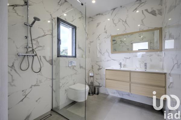 Maison à vendre 7 pièces 257 m² Sainte-Maxime