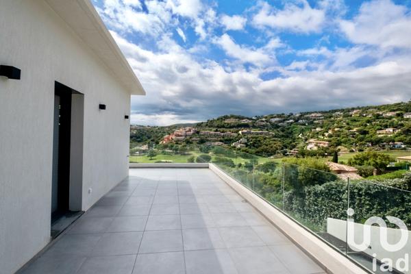 Maison à vendre 7 pièces 257 m² Sainte-Maxime