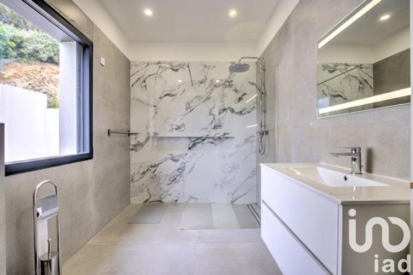 Maison à vendre 7 pièces 257 m² Sainte-Maxime