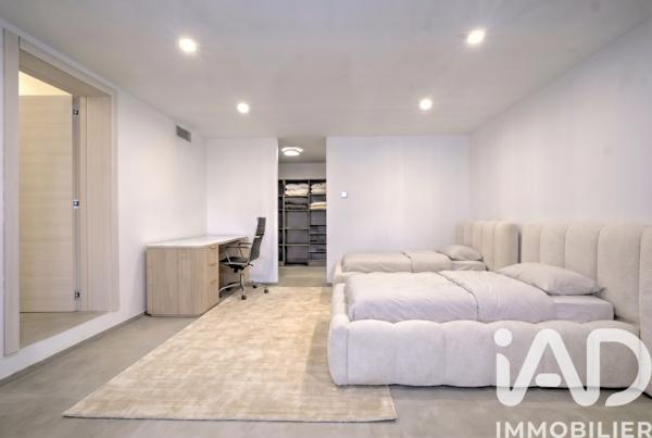 Maison à vendre 7 pièces 257 m² Sainte-Maxime