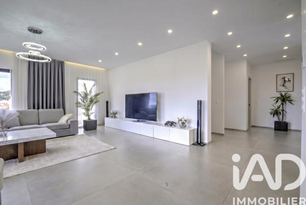 Maison à vendre 7 pièces 257 m² Sainte-Maxime