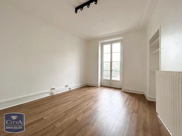 Local professionnel à louer