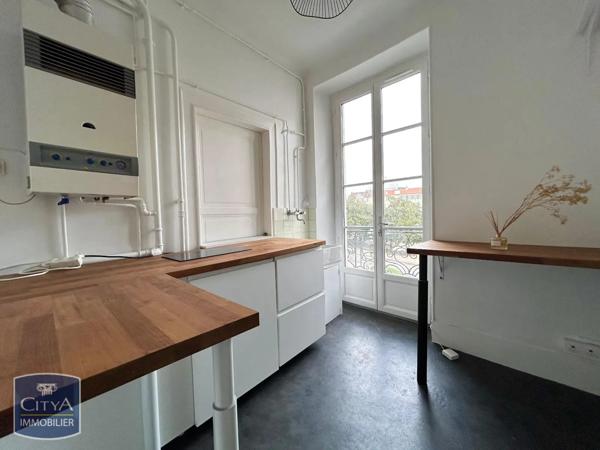 Local professionnel à louer