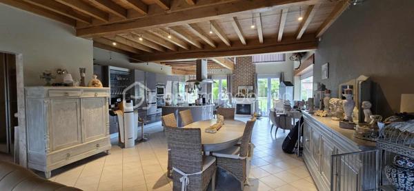 Maison d architecte de 221 m²