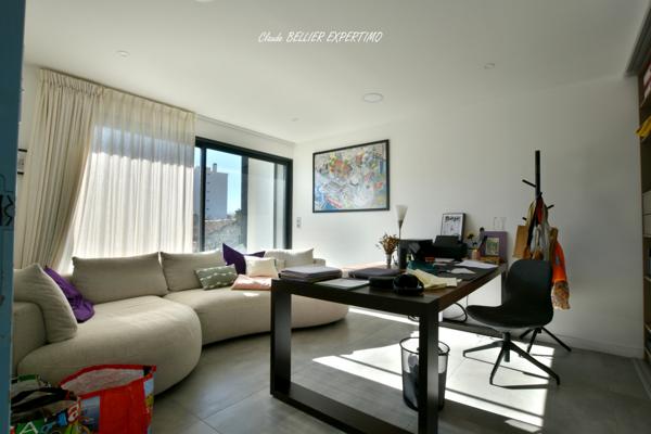 Marseille (13010) MARSEILLE 10EME, Quartier SAINT LOUP, Maison Familiale de 2021 de 270 m2, sa piscine chauffée, son jardin