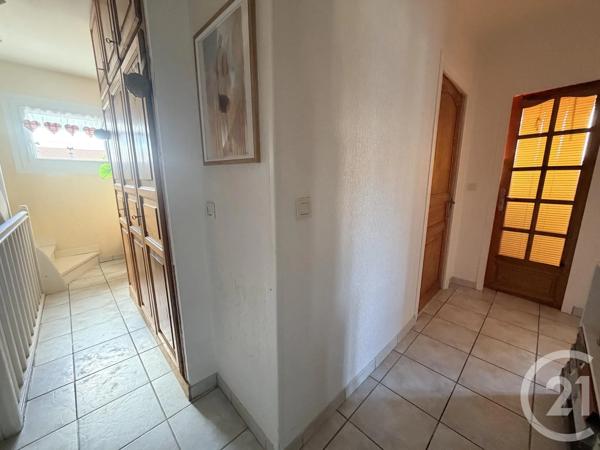 Appartement F8 à vendre  8 pièces - 137,27 m 2   VOIRON  - 38