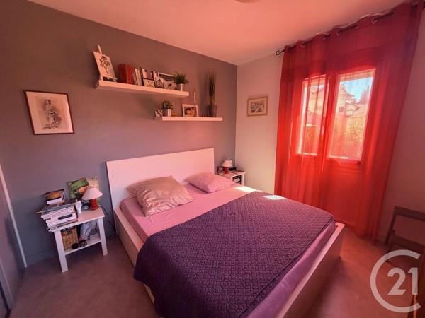 Appartement F8 à vendre  8 pièces - 137,27 m 2   VOIRON  - 38