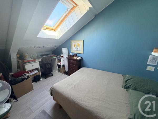 Appartement F8 à vendre  8 pièces - 137,27 m 2   VOIRON  - 38
