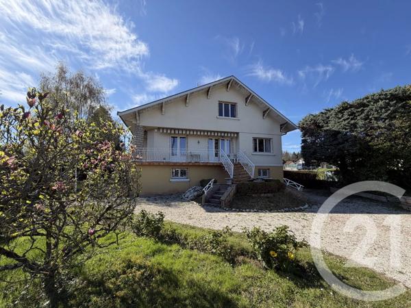 Appartement F8 à vendre  8 pièces - 137,27 m 2   VOIRON  - 38