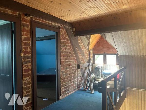 A VENDRE à BAILLEUL dans le nord (59) : CORPS DE FERME EN CAMPAGNE A RENOVER AVEC GARAGE de 20m...