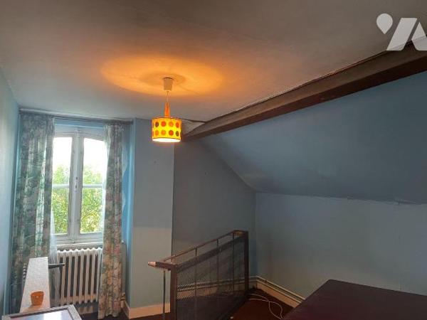 A VENDRE à BAILLEUL dans le nord (59) : CORPS DE FERME EN CAMPAGNE A RENOVER AVEC GARAGE de 20m...