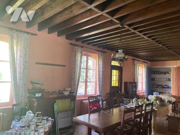 A VENDRE à BAILLEUL dans le nord (59) : CORPS DE FERME EN CAMPAGNE A RENOVER AVEC GARAGE de 20m...