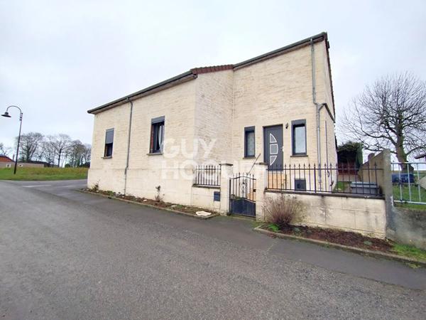 Charmante maison à vendre à ROISEL (80240).