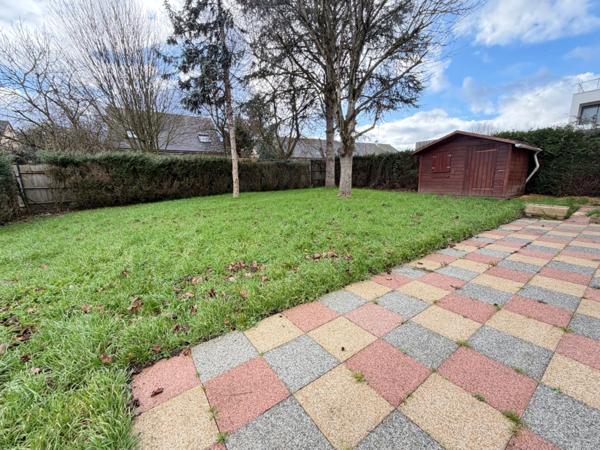 Maison à louer 6 pièces TIERCE (49)