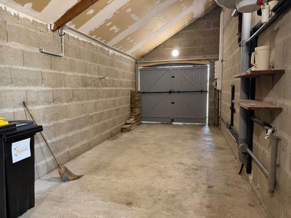 Maison à louer 6 pièces TIERCE (49)