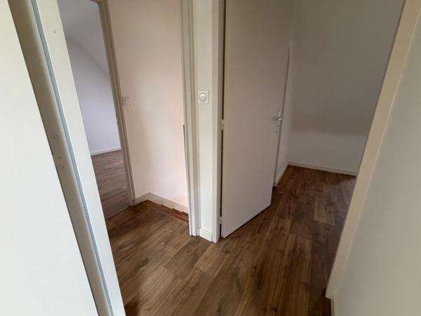 Maison à louer 6 pièces TIERCE (49)