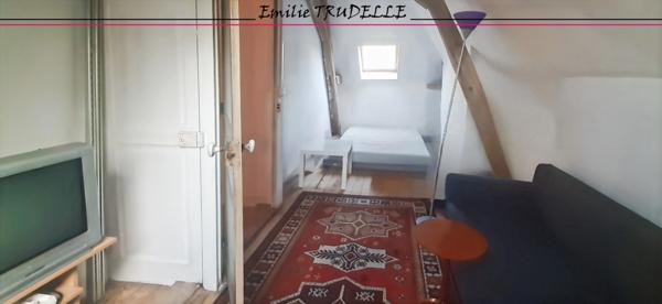 Dpt Sarthe (72), à vendre LA CHARTRE SUR LE LOIR maison 5/6 chambres BORD DE LOIR terrain de 275m²