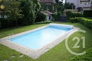 Appartement F5 à vendre  5 pièces - 109,95 m 2   CALUIRE ET CUIRE  - 69