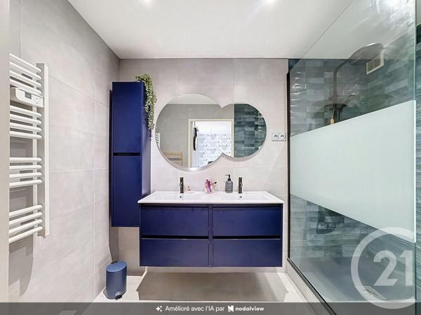 Appartement F5 à vendre  5 pièces - 109,95 m 2   CALUIRE ET CUIRE  - 69