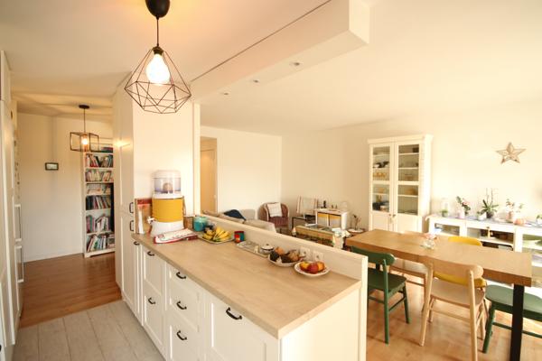 Ermont (95120) A vendre à Ermont, superbe appartement de 4 pièces, 3 chambres de 80 m2, avec box fermé