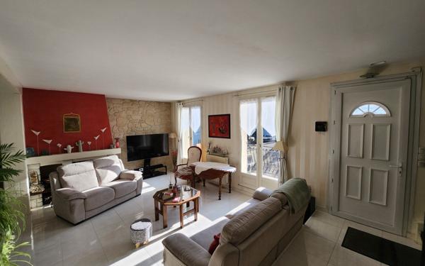 Maison à vendre    6 pièces •  Montlhéry