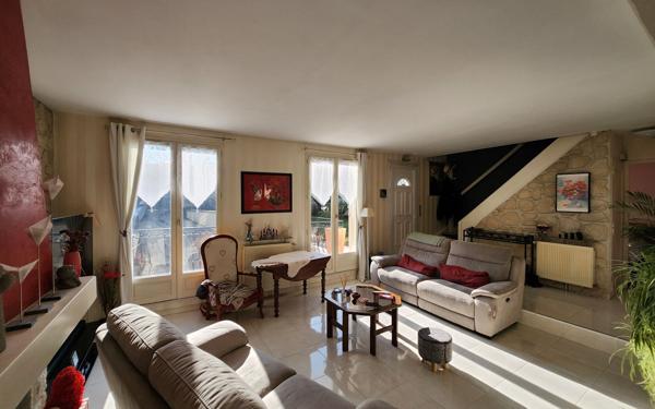 Maison à vendre    6 pièces •  Montlhéry