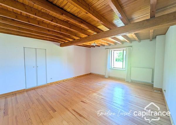 Authentique ferme du Vercors rénovée de 164m² avec 200m² de dépendances et terrain arboré - Saint Martin en Vercors (26420)