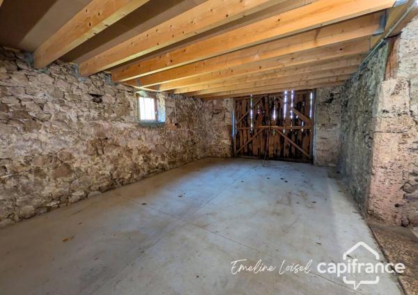 Authentique ferme du Vercors rénovée de 164m² avec 200m² de dépendances et terrain arboré - Saint Martin en Vercors (26420)