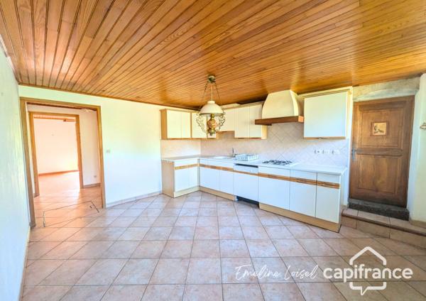 Authentique ferme du Vercors rénovée de 164m² avec 200m² de dépendances et terrain arboré - Saint Martin en Vercors (26420)