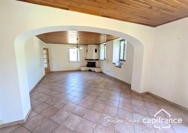 Authentique ferme du Vercors rénovée de 164m² avec 200m² de dépendances et terrain arboré - Saint Martin en Vercors (26420)