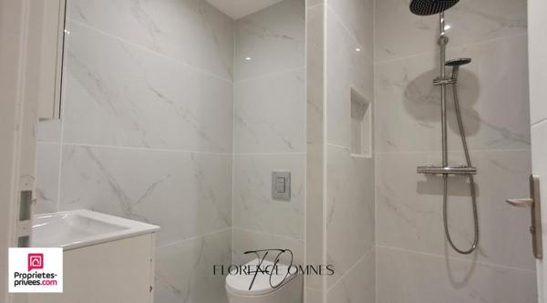 Maison de ville  5 chambres entièrement rénovée Pezens  132 m2 + Remise 30m2