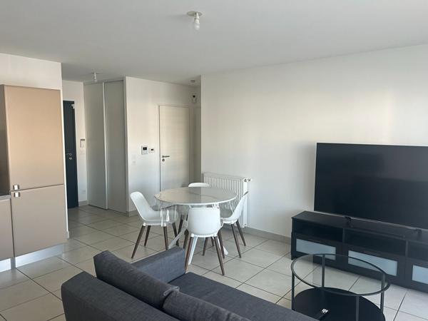 APPARTEMENT T2 MEUBLE