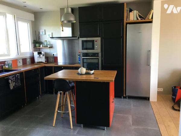 SABLE SUR SARTHE - PAVILLON INDIVIDUEL 122 m² - garage - jardin - réf : CC2044