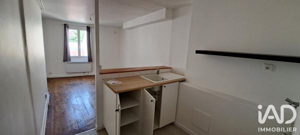 Location studio 21,95 m² Pontoise