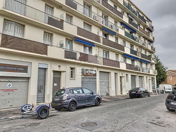 A VENDRE MARSEILLE 13014 ST GABRIEL APPARTEMENT T3 BALCON CAVE LOCATAIRE EN PLACE