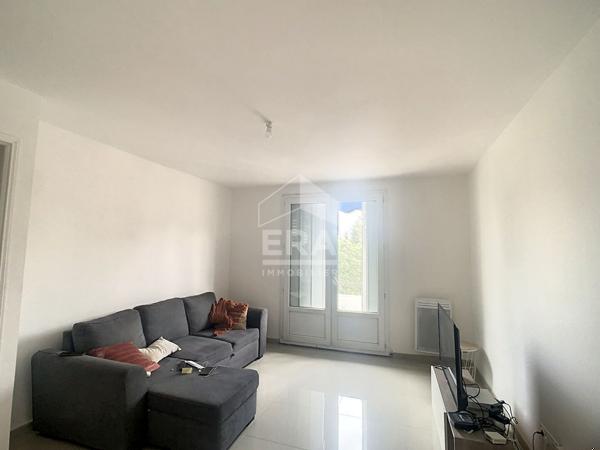 A VENDRE MARSEILLE 13014 ST GABRIEL APPARTEMENT T3 BALCON CAVE LOCATAIRE EN PLACE