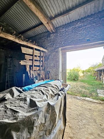 A vendre Grange de 226 m² – proche de Tournus - Uchizy  - Volumes exceptionnels et nombreuses possibilités