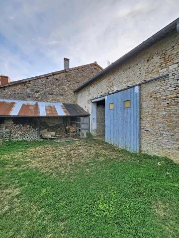 A vendre Grange de 226 m² – proche de Tournus - Uchizy  - Volumes exceptionnels et nombreuses possibilités
