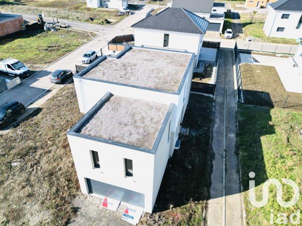 Maison 5 pièces de 145 m² à Sausheim (68390)
