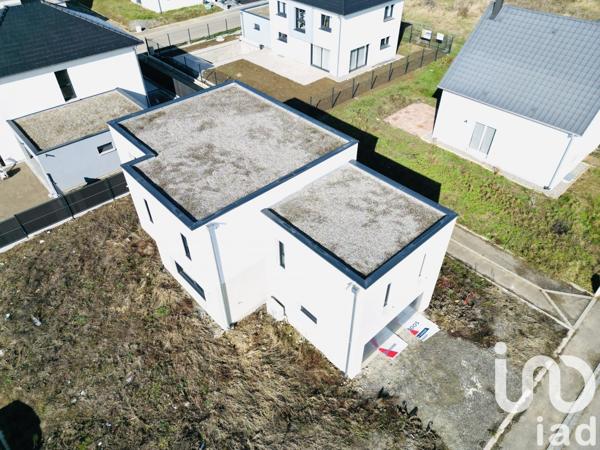 Maison 5 pièces de 145 m² à Sausheim (68390)