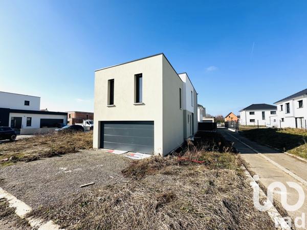 Maison 5 pièces de 145 m² à Sausheim (68390)