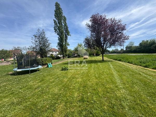 MAISON  D'ARCHITECTE 7 PIECES FAMILIALE 1610 M² TERRAIN  CONSTRUCTIBLE LURE