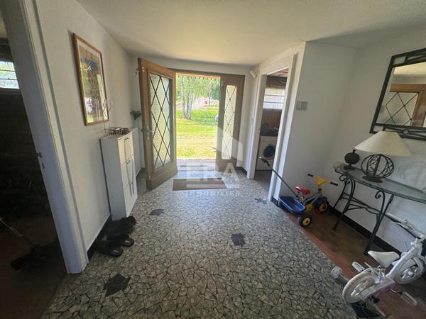 MAISON  D'ARCHITECTE 7 PIECES FAMILIALE 1610 M² TERRAIN  CONSTRUCTIBLE LURE