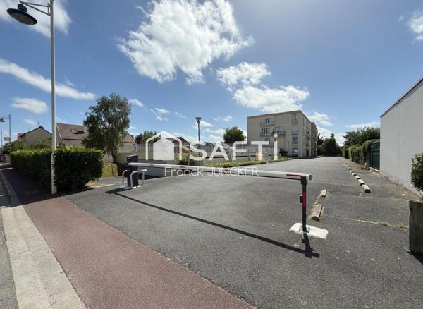 Appartement T2  Rez-de-chaussée  Cave + Parking proche Caen.