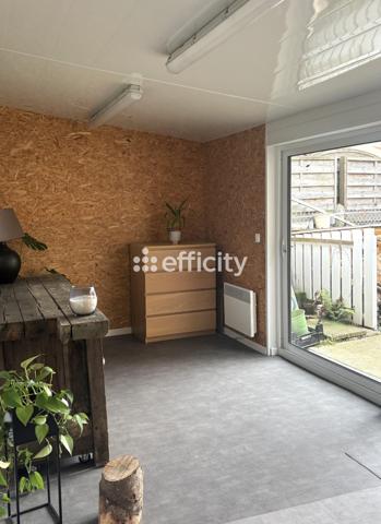 Maison
         4 pièces
        - 100 m² 279 000 € *