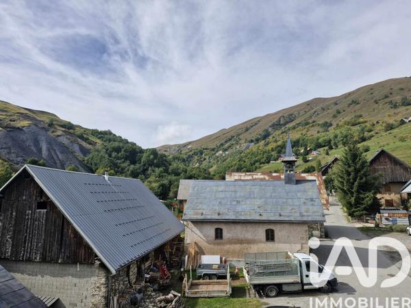 Maison à vendre 15 pièces 179 m² Saint-Jean-d'Arves