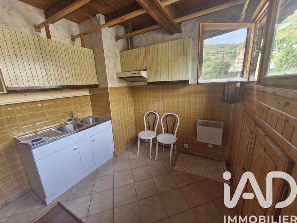 Maison à vendre 15 pièces 179 m² Saint-Jean-d'Arves